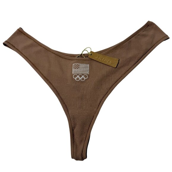 SKIMS Soft Lounge Rib Dipped Thong Team USA Sienna 3X - Picture 1 of 9
